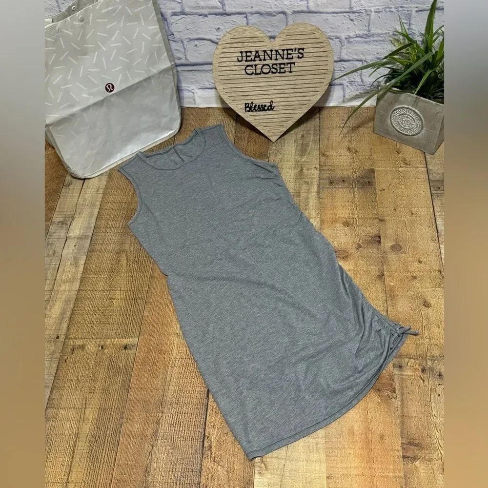 Lululemon Cinch It Dress
Heathered Medium Grey